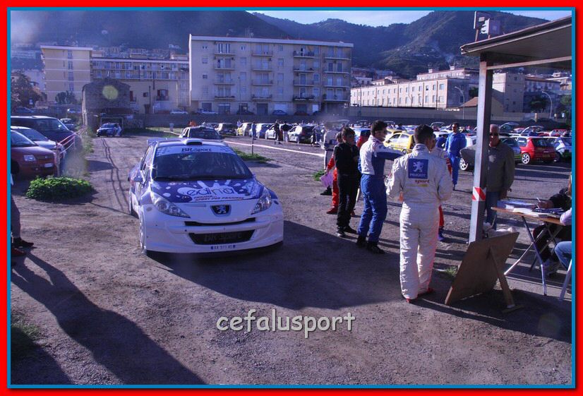 121111 rally 131_tn.jpg